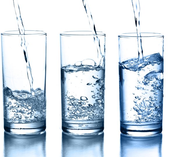 Badania udowadniają, że picie alkalicznej wody przynosi pozytywne korzyści dla zdrowia