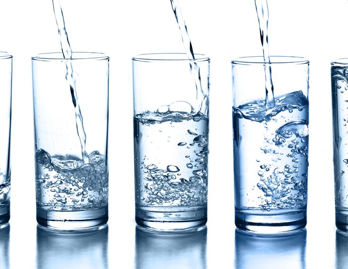 Badania udowadniają, że picie alkalicznej wody przynosi pozytywne korzyści dla zdrowia
