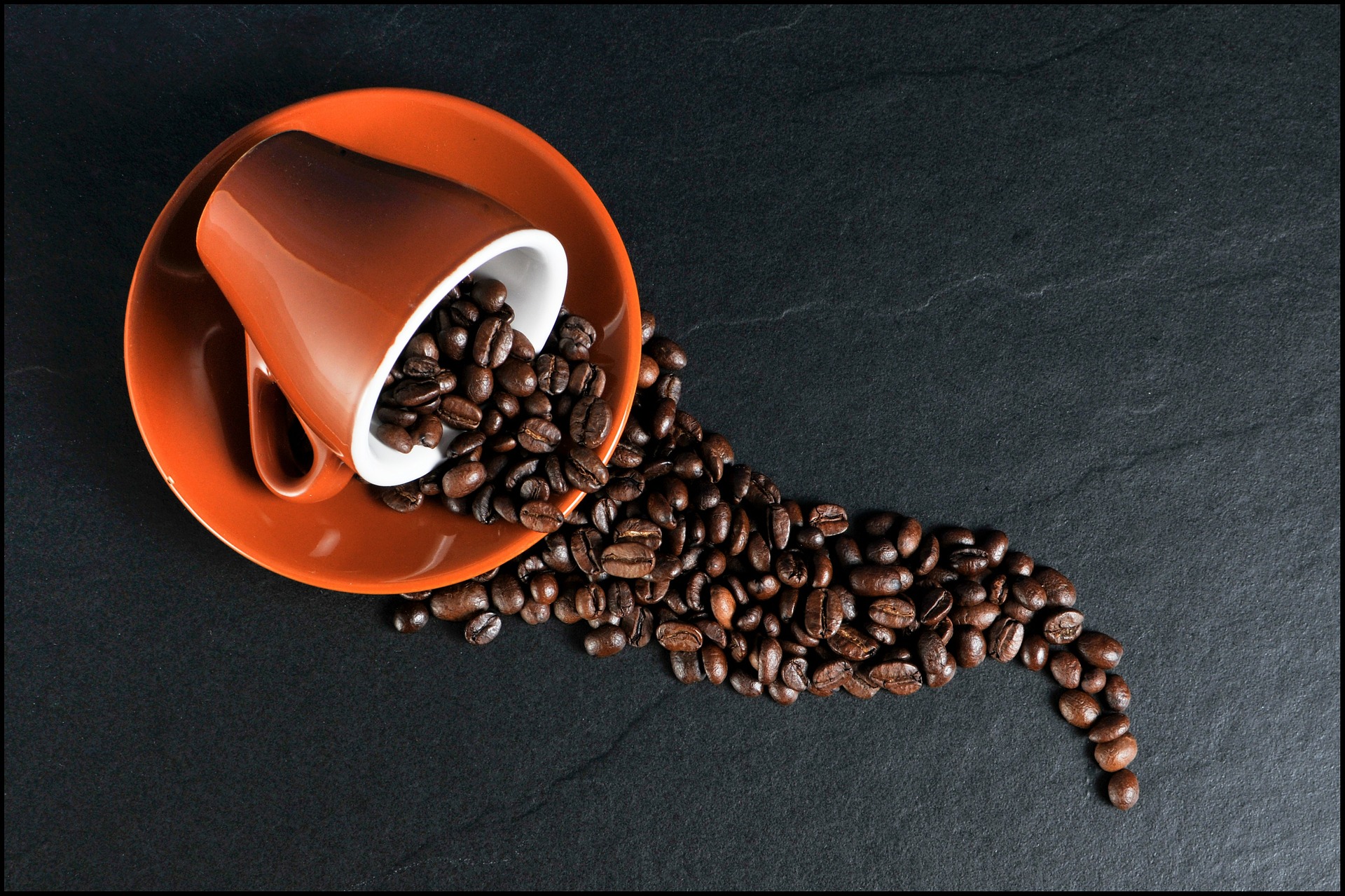 Kolejne odkrycia na temat kawy – zakwaszenie organizmu powoduje zmniejszenie piersi