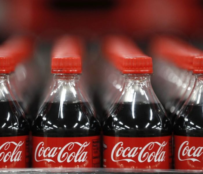 Czy Coca-Cola lub Pepsi szkodzi zdrowiu? 19 praktycznych zastosowań dla Coca-Coli lub Pepsi…