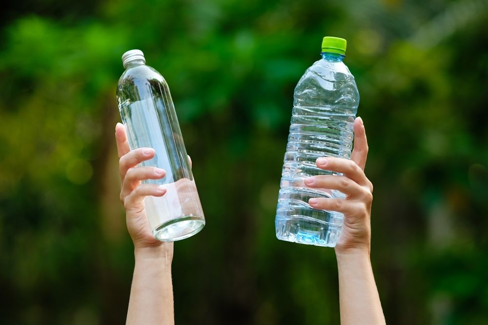 5 powodów, dla których warto przestać pić wodę z plastikowej butelki